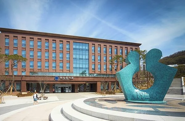 Tuyển sinh Thạc sĩ Đại học Cheongju: Không yêu cầu TOPIK, học 1 buổi/tuần